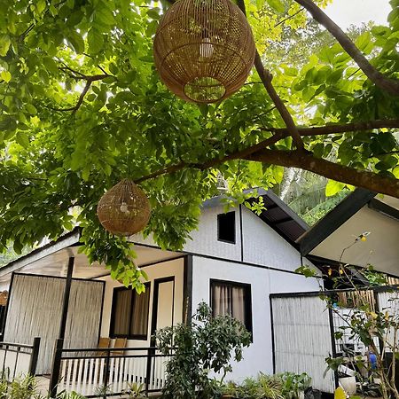 Bed and Breakfast Kasitas Sibaltan Эль-Нидо Экстерьер фото